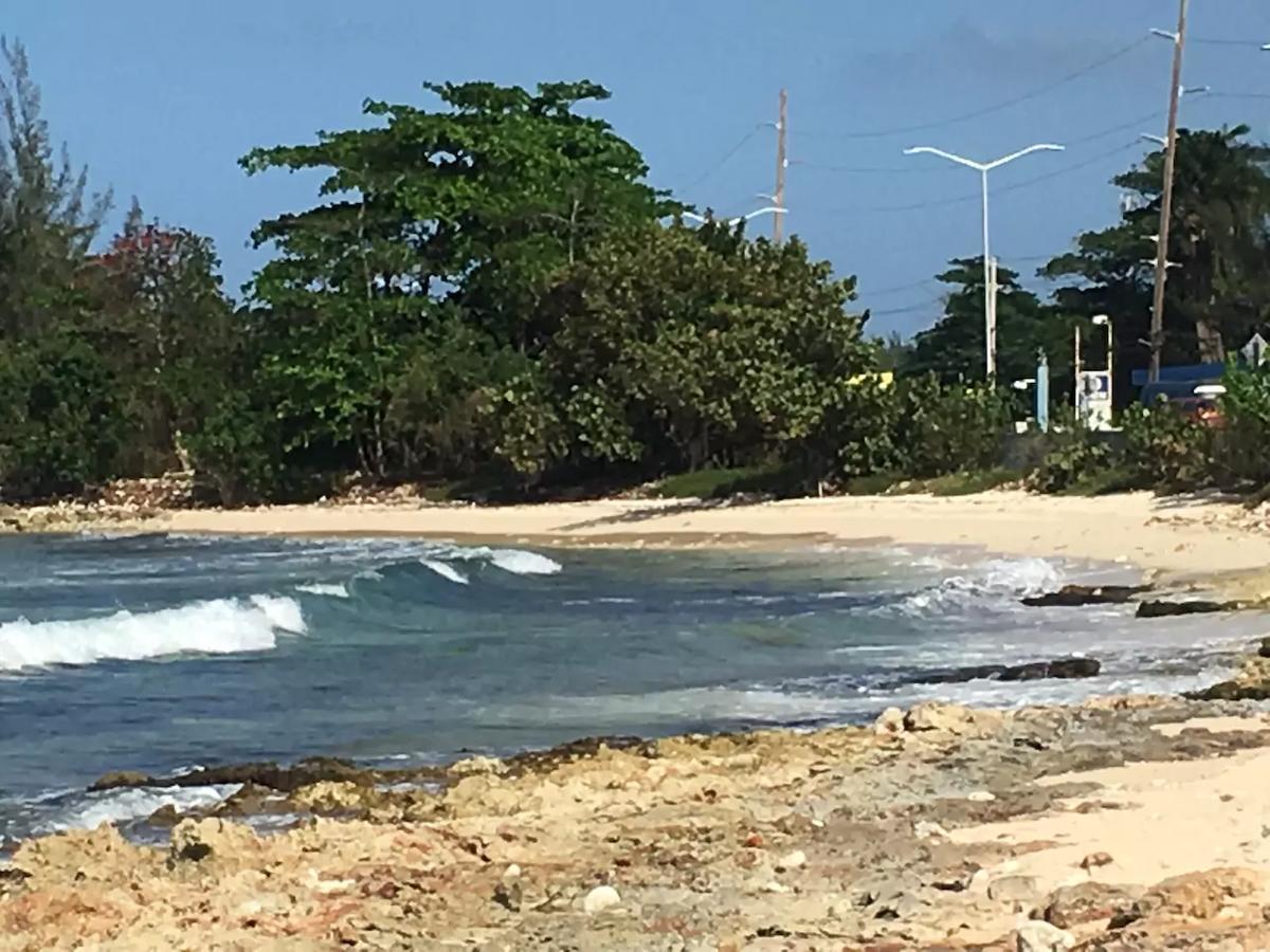 Luxury 2Br Home Facing Beach W/Pool Montego Bay #5 Exterior photo