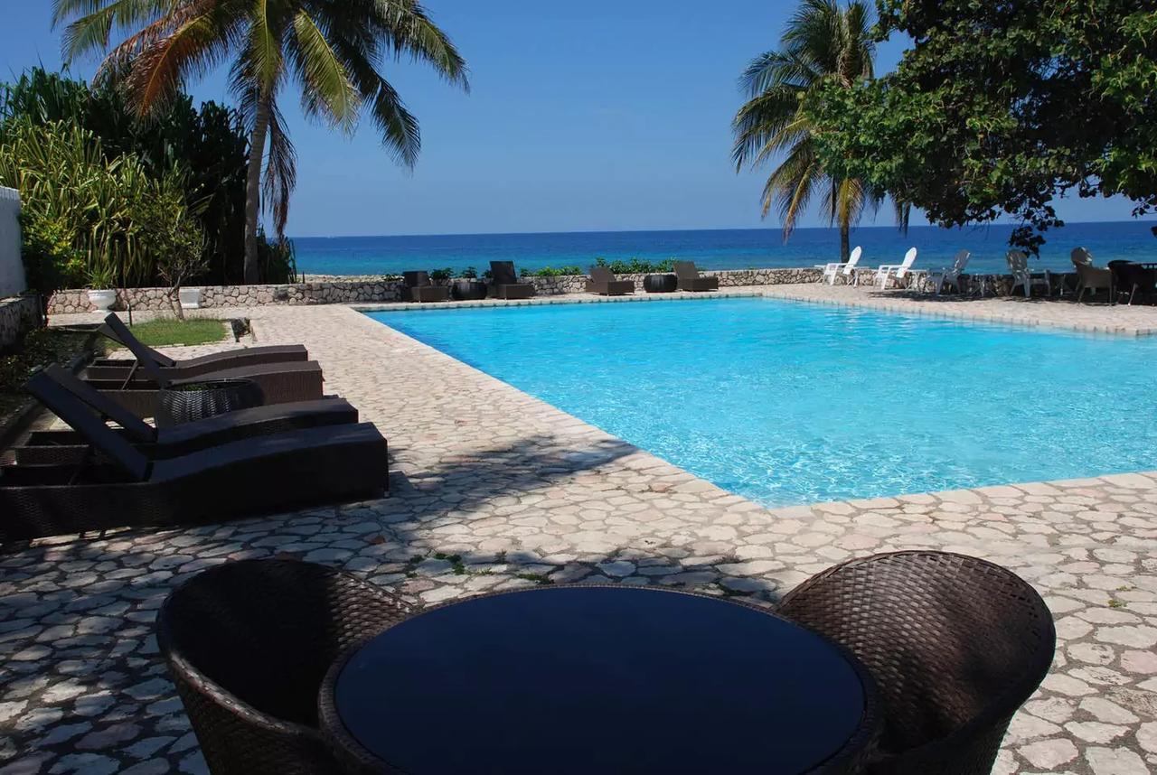 Luxury 2Br Home Facing Beach W/Pool Montego Bay #5 Exterior photo